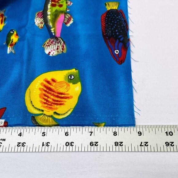 VTG Alexander Henry 'Waters of the Yellowtail' Fabric 1+ yd. x 42" W - 1998 - Picture 3 of 4